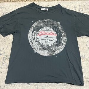 Daydreamer blondie graphic tee